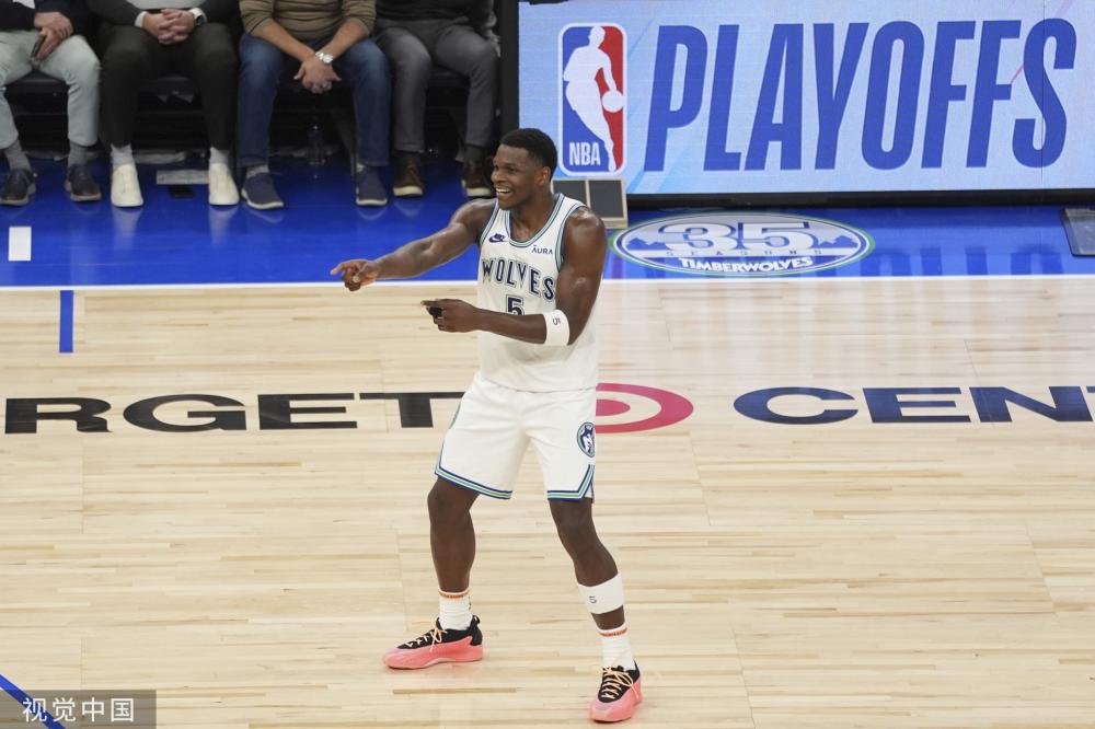 足球场上永 足球场上永